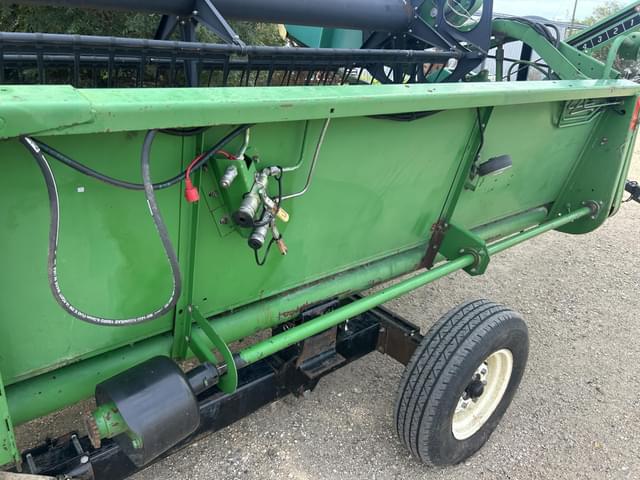 Image of John Deere 925 equipment image 4