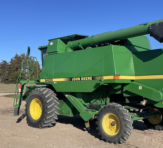 Image of John Deere 9400 equipment image 2