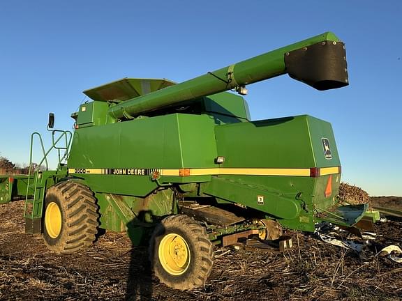 Image of John Deere 9500 equipment image 1