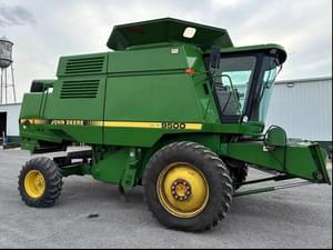1995 John Deere 9500 Image