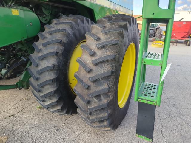 Image of John Deere 9500 equipment image 3