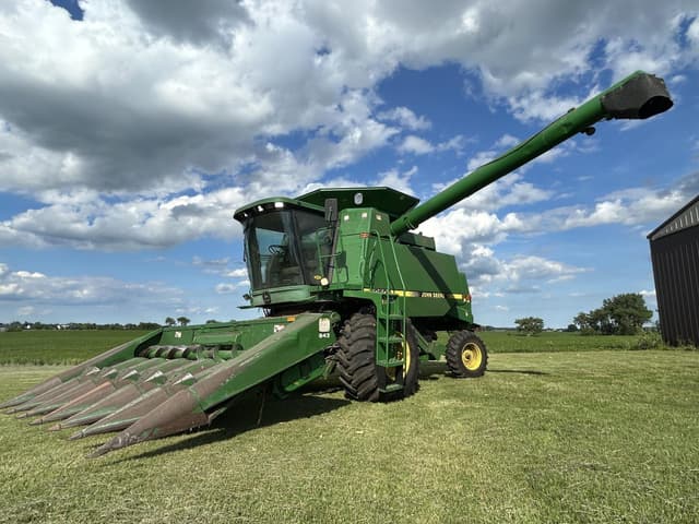 Image of John Deere 9500 equipment image 1