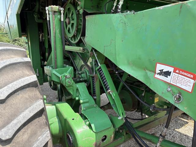 Image of John Deere SideHill 9500 equipment image 4