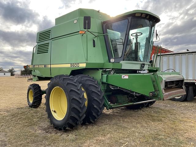 Image of John Deere 9600 equipment image 4