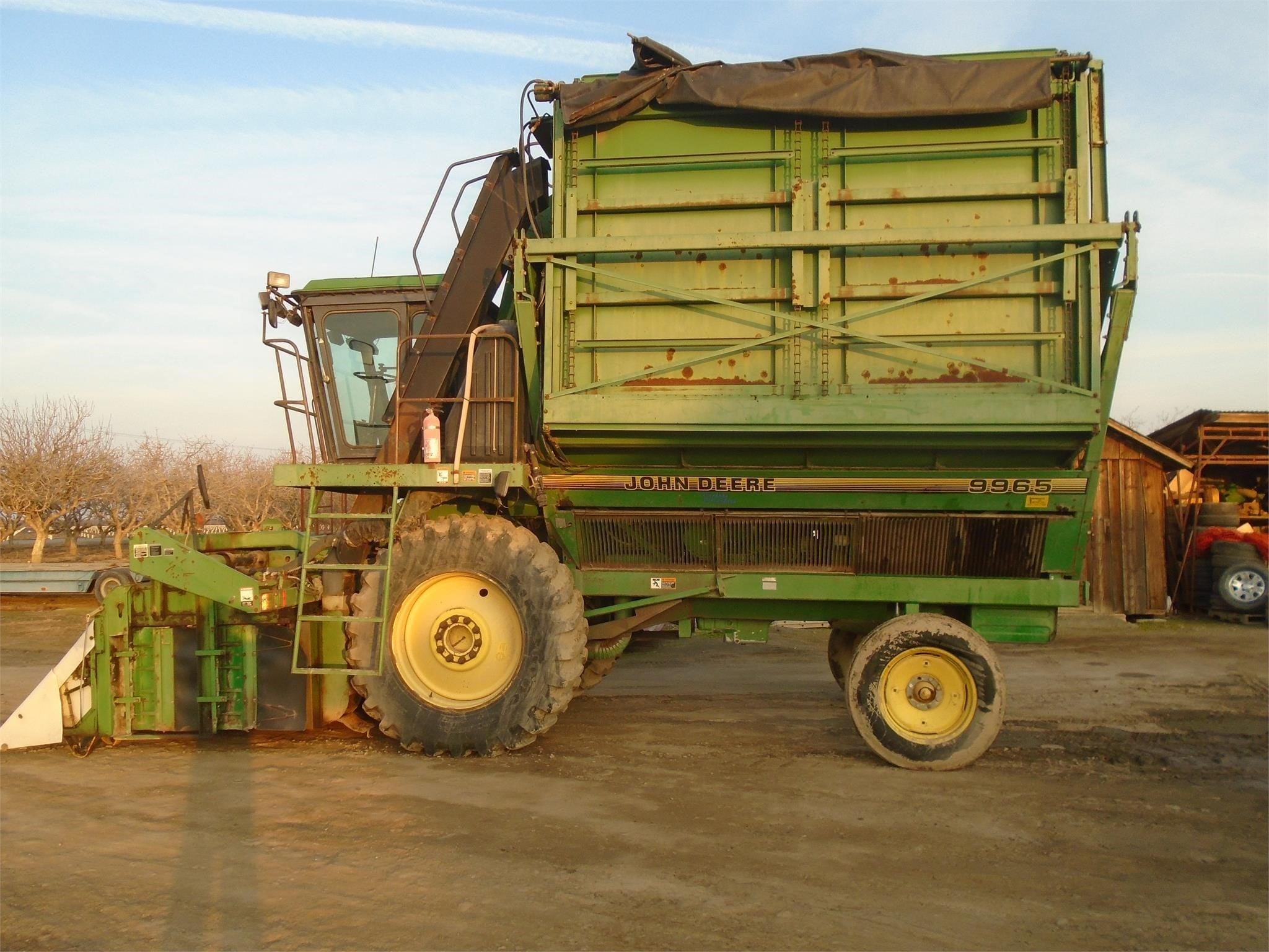 1995 John Deere 9965 Equipment Image0