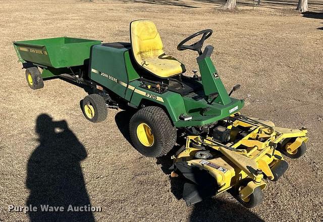 Image of John Deere F725 equipment image 2