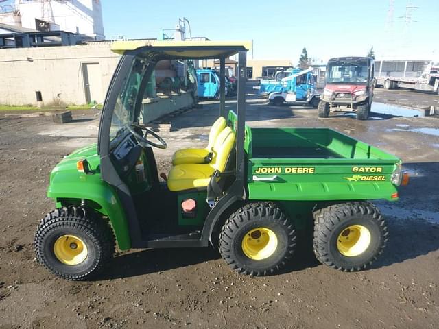 Image of John Deere Gator equipment image 4