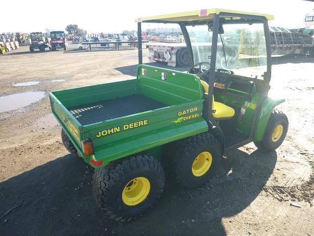 Image of John Deere Gator equipment image 2