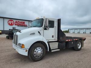 1995 Kenworth T-300 Image