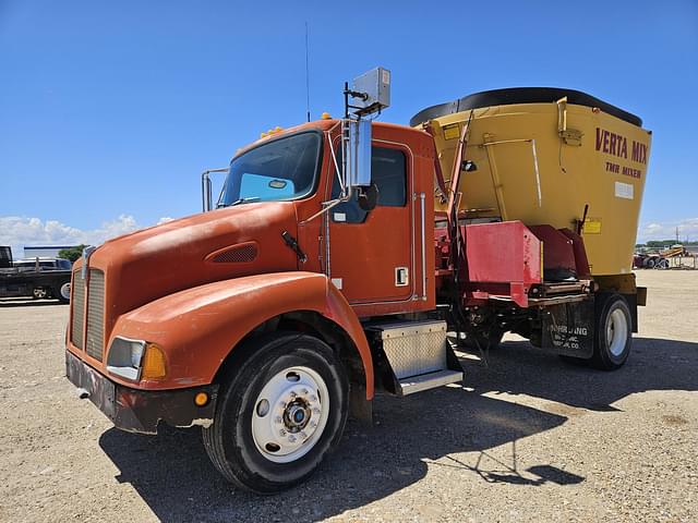 Image of Kenworth T300 equipment image 2