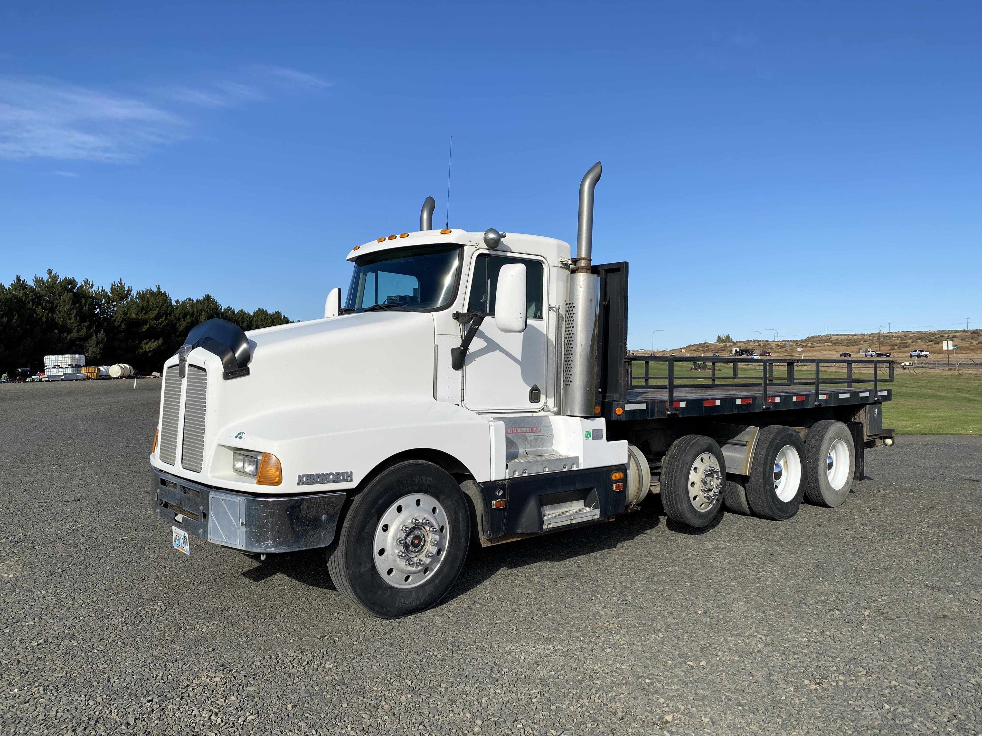 Main image Kenworth T600