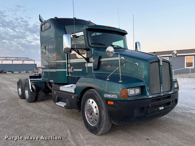Image of Kenworth T600 equipment image 2