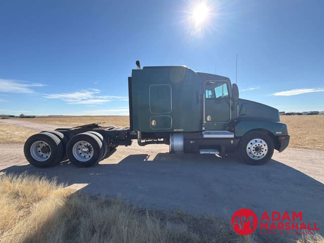 Image of Kenworth T600 equipment image 3