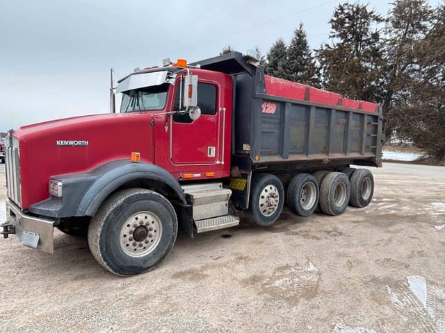 Image of Kenworth T800 equipment image 1