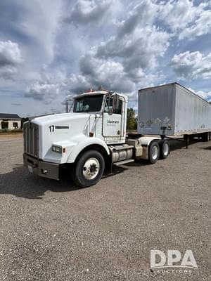 1995 Kenworth T800 Image