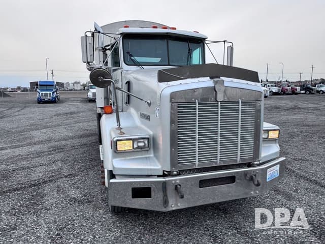 Image of Kenworth T800 equipment image 3