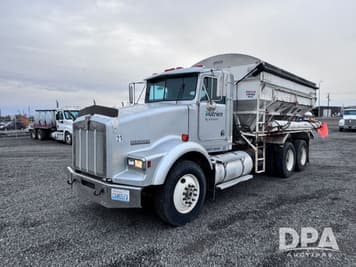 Main image Kenworth T800