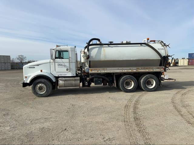 Image of Kenworth T800 equipment image 1