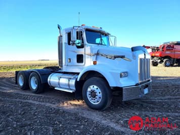 Main image Kenworth T800
