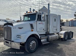 1995 Kenworth T800 Image