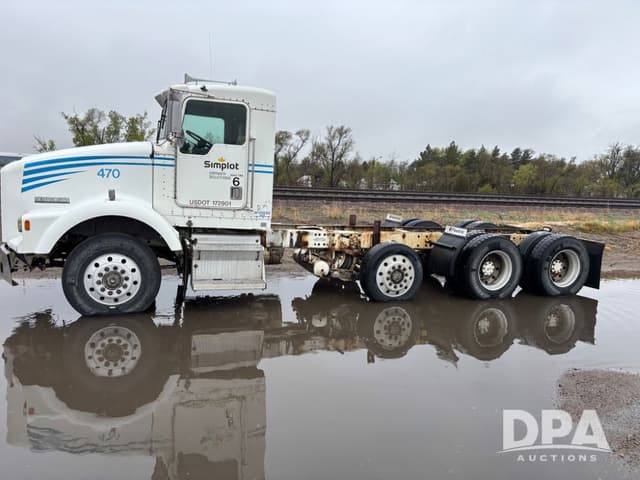 Image of Kenworth T800 equipment image 1
