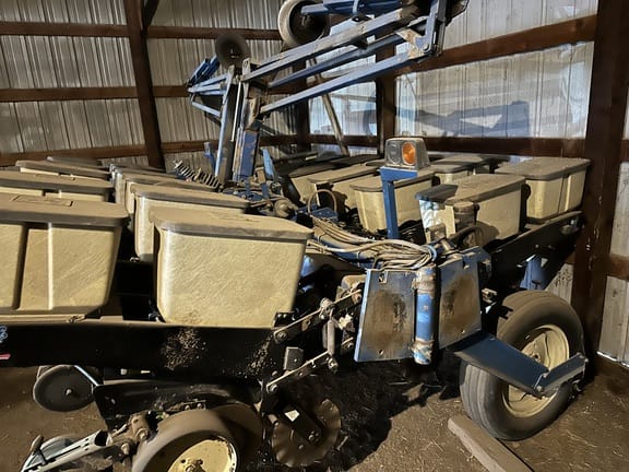 Main image Kinze 2200