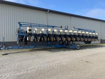 Main image Kinze 2600