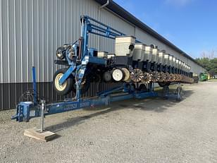 Main image Kinze 2600 1