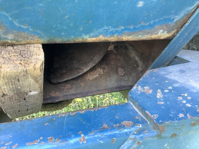 Image of Kinze 640 equipment image 1