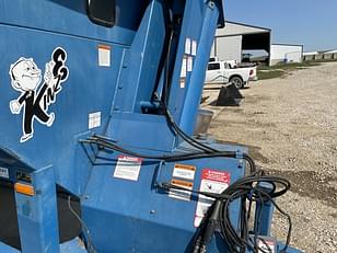 Main image Kinze 640 26