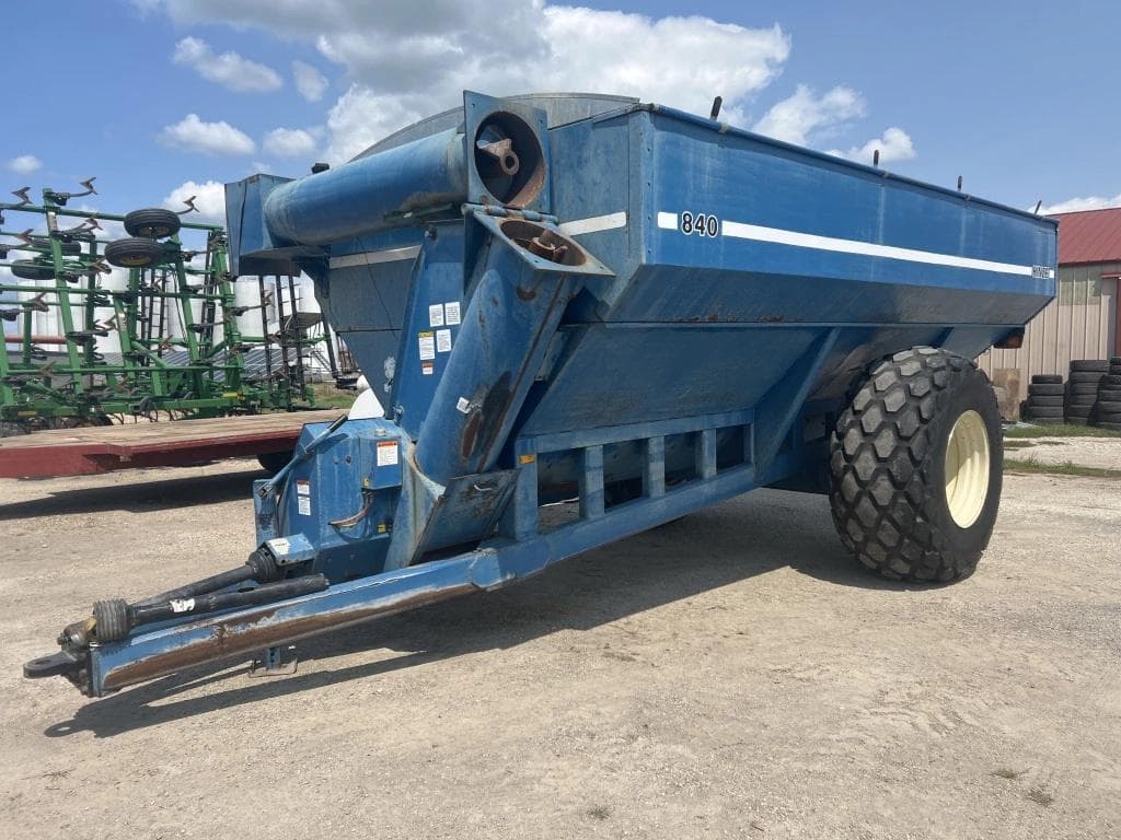 Image of Kinze 840 Primary image