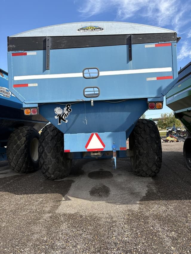 Image of Kinze 840 equipment image 1