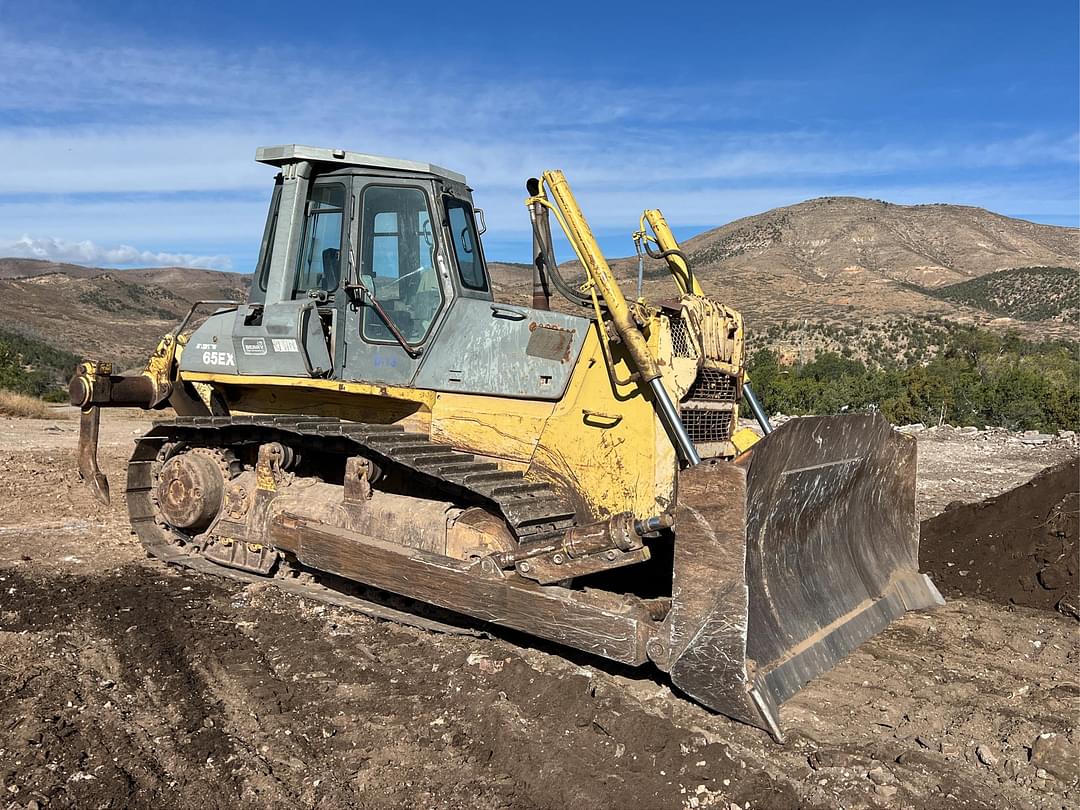 Image of Komatsu D65EX Primary image