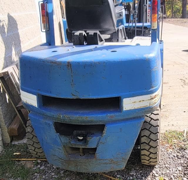 Image of Komatsu FG25C-12 Image 1