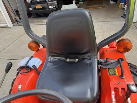 Image of Kubota B1550 equipment image 3