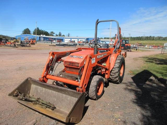 Image of Kubota B20 equipment image 3
