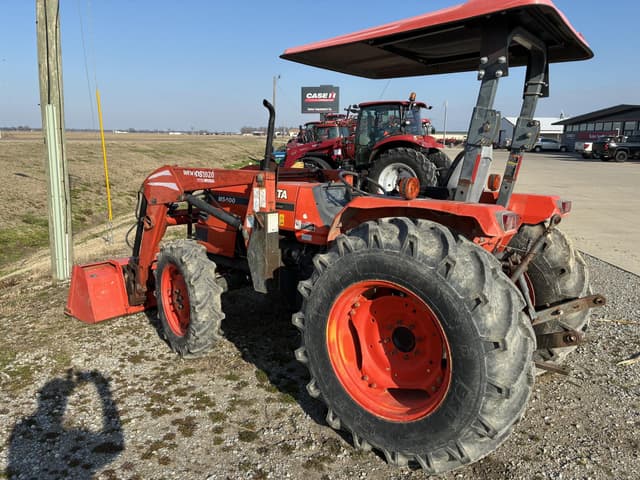 Image of Kubota M5400 equipment image 1