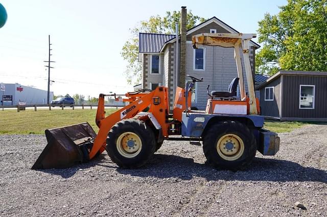 Image of Kubota R510 equipment image 2