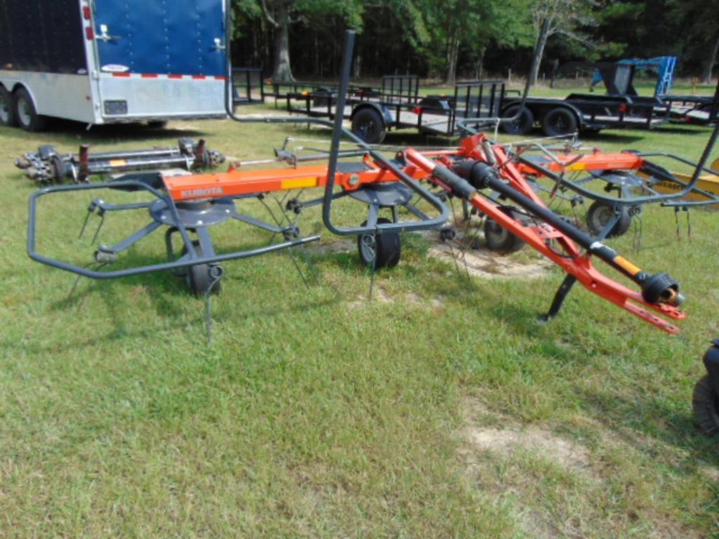Image of Kubota TE4052T Image 0