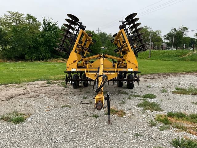 Image of Landoll 850-19 equipment image 1