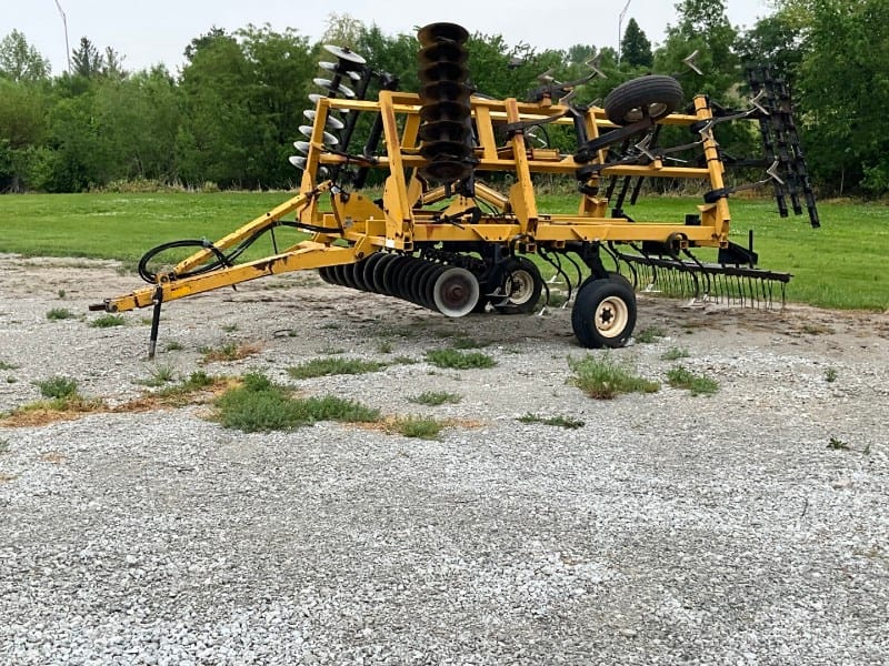 1995 Landoll 850-19 Equipment Image0