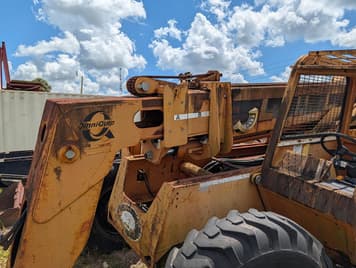 Main image Lull 844C-42