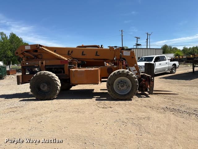 Image of Lull 844C-42 equipment image 3