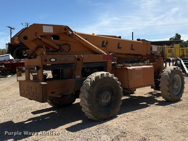Image of Lull 844C-42 equipment image 4