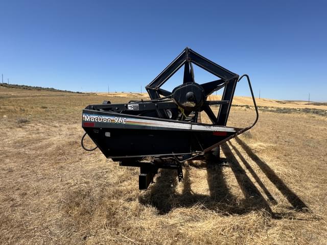 Image of MacDon 960 equipment image 3
