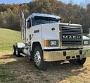 1995 Mack CH613 Image