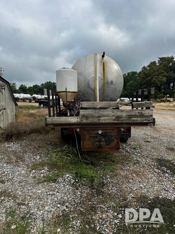 Image of Mack CH613 equipment image 3
