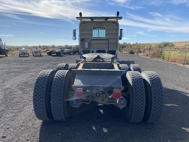 Image of Mack CH613 equipment image 4