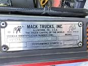 Thumbnail image Mack CL700 12