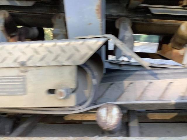 Thumbnail image Mack CL700 20